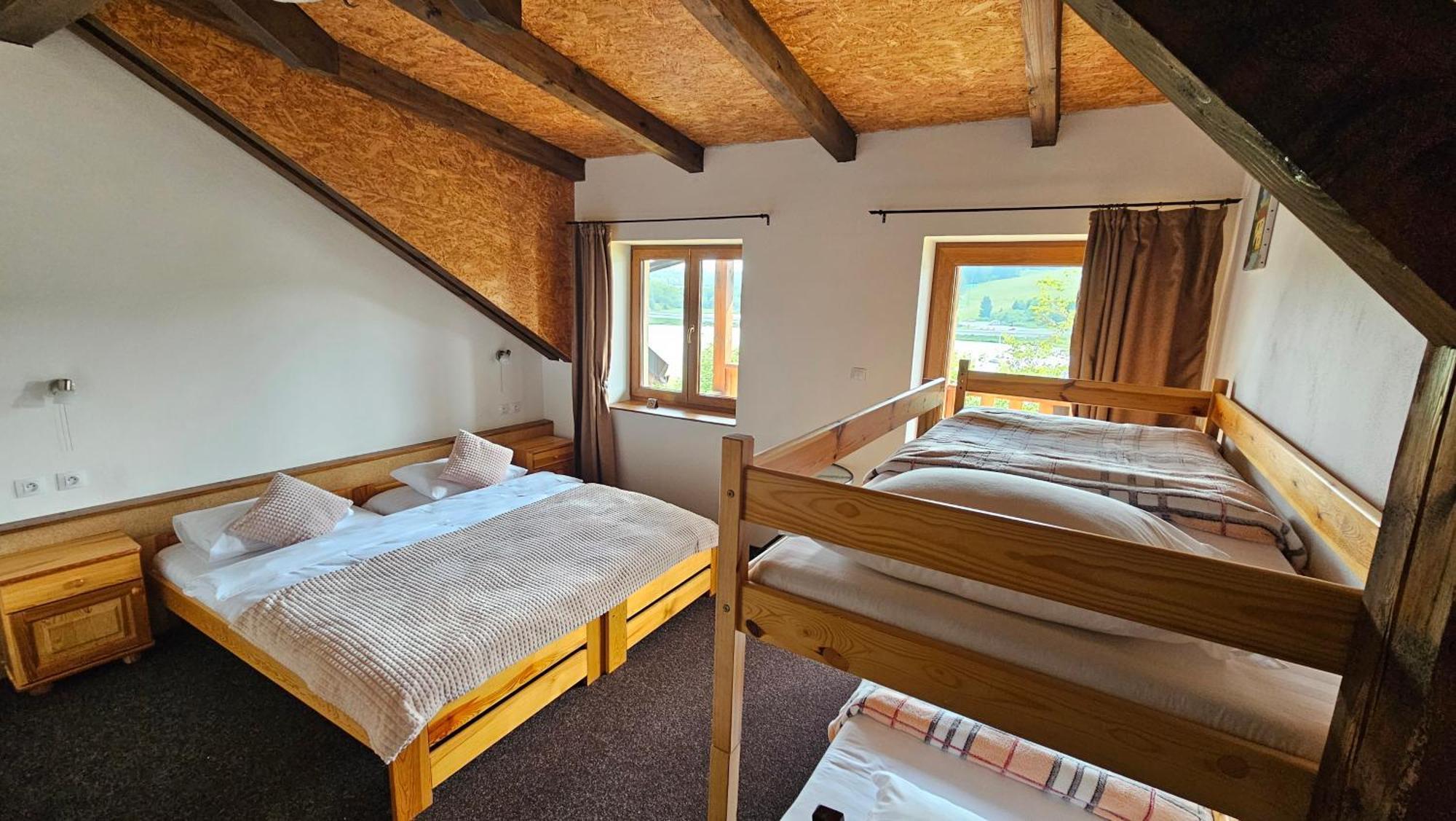 Mala Narnia Hotel Frymburk Buitenkant foto