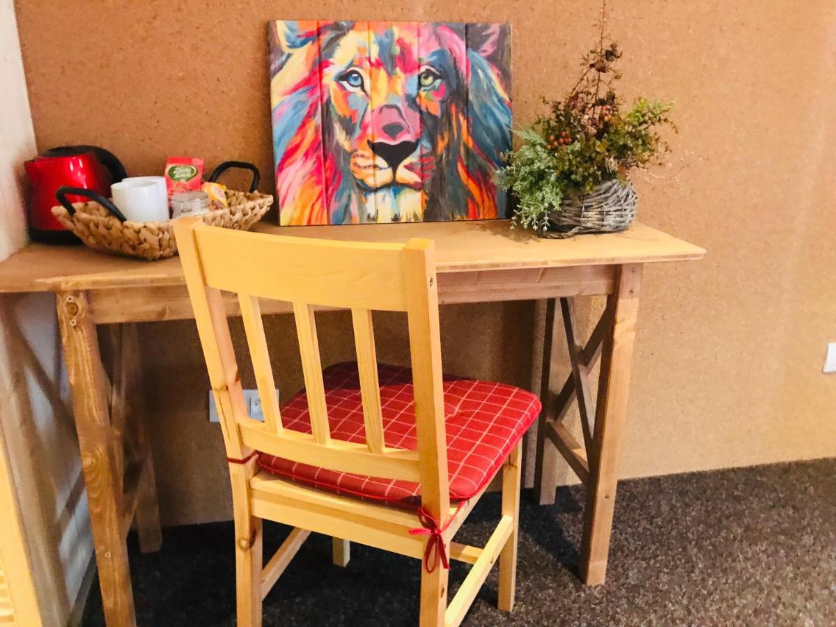 Mala Narnia Hotel Frymburk Buitenkant foto